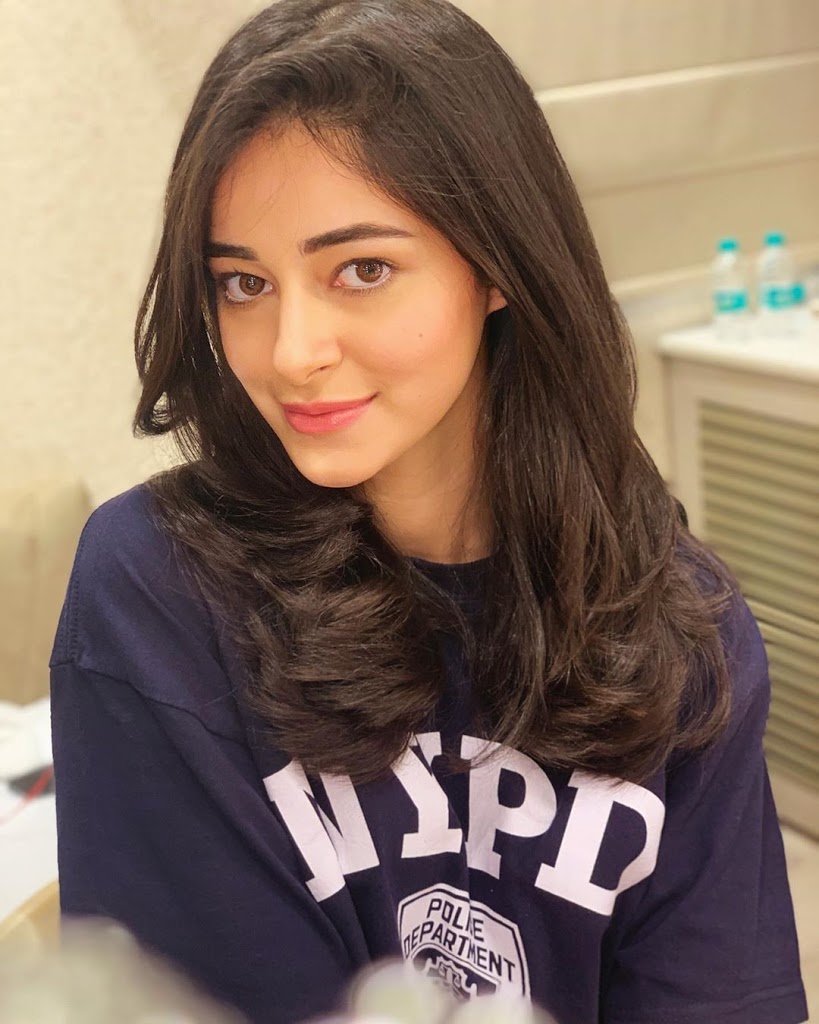 Ananya Pandey : Biography, Age, News, Photos, Movies