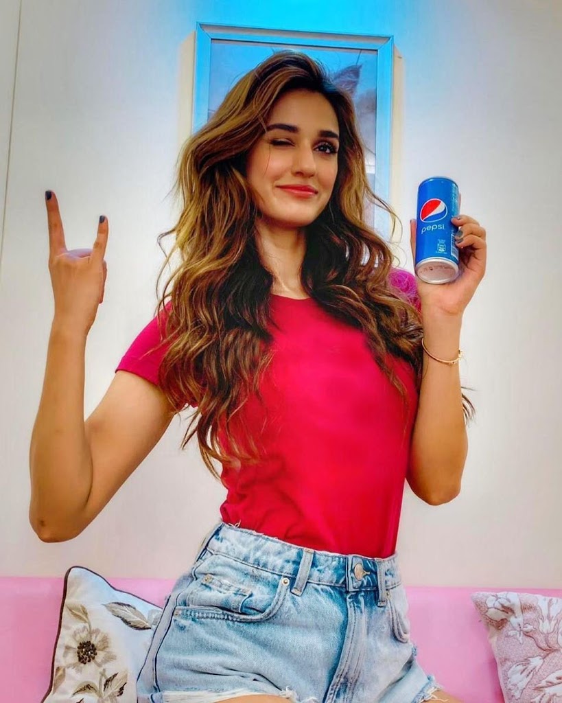 disha patani in shorts