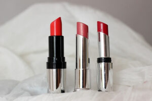 best lipstick color for oily skin